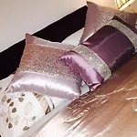 Luxury برادفورد